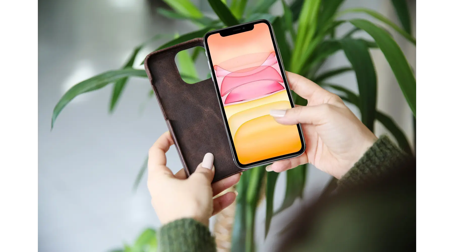 Leather iPhone 17 Pro Max case