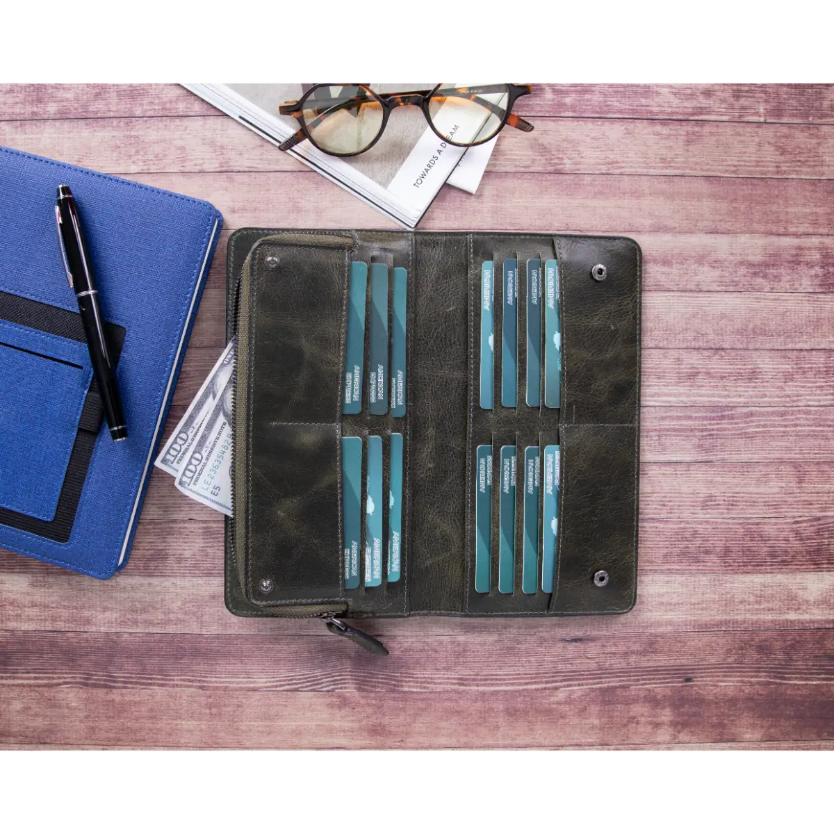 Women's Bifold Leather Wallet-Green (Ascona)