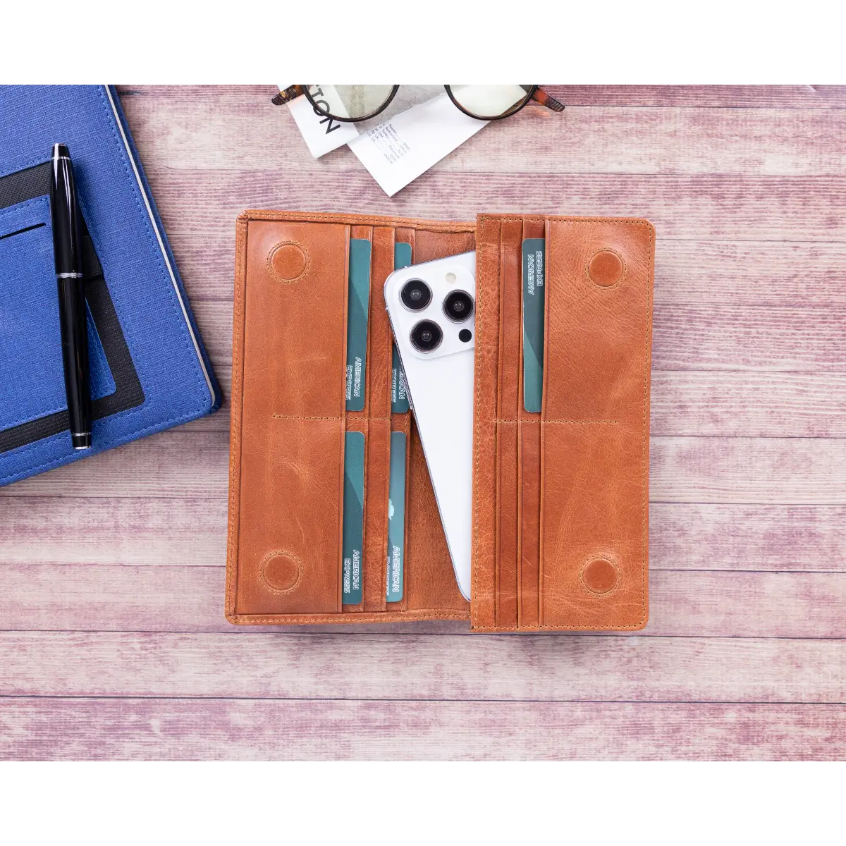 Women's Bifold Leather Wallet-Camel Brown (Basel)