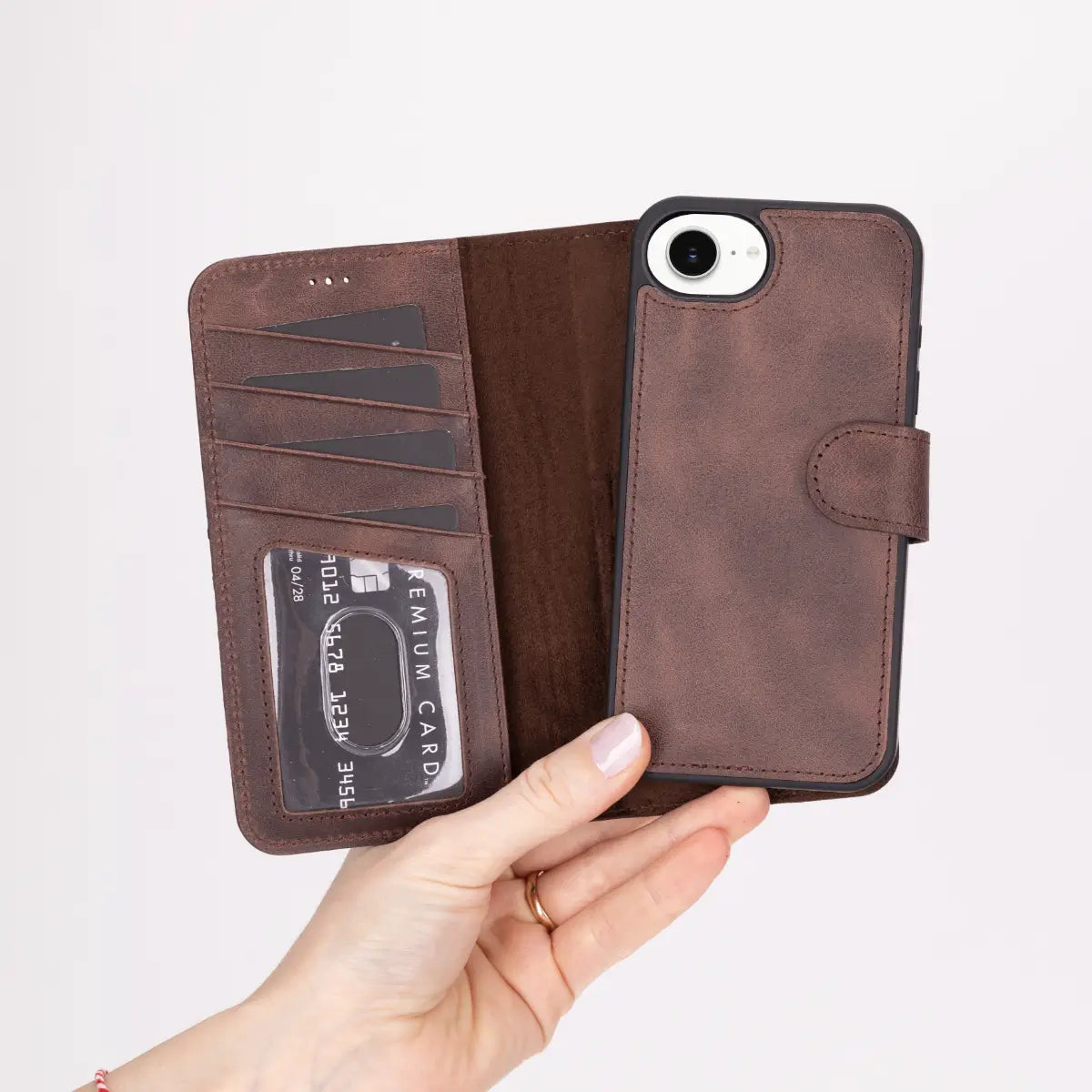 Brown Leather Wallet Case for iPhone 16e – O2 Leather