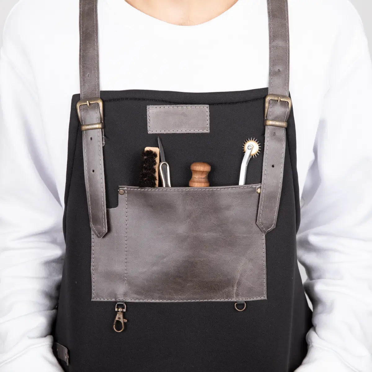 Leather Apron - Black | O2 Leather
