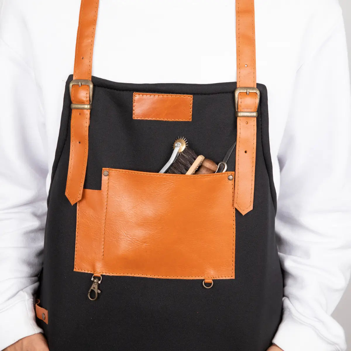 Leather Apron - Burnished Tan | O2 Leather