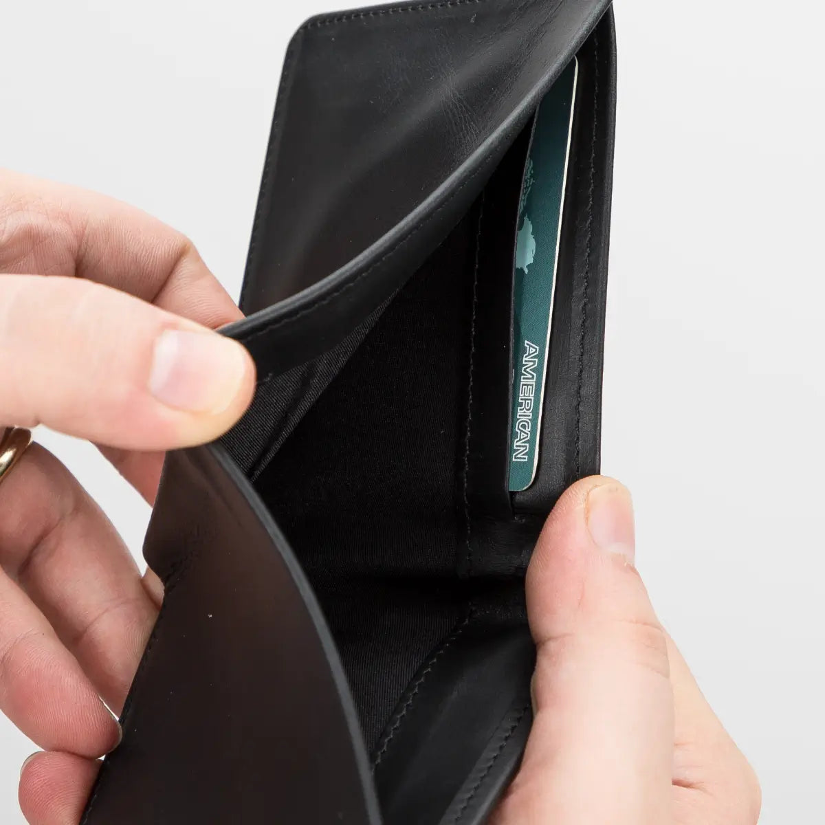 Toros Bifold Leather Wallet-Black