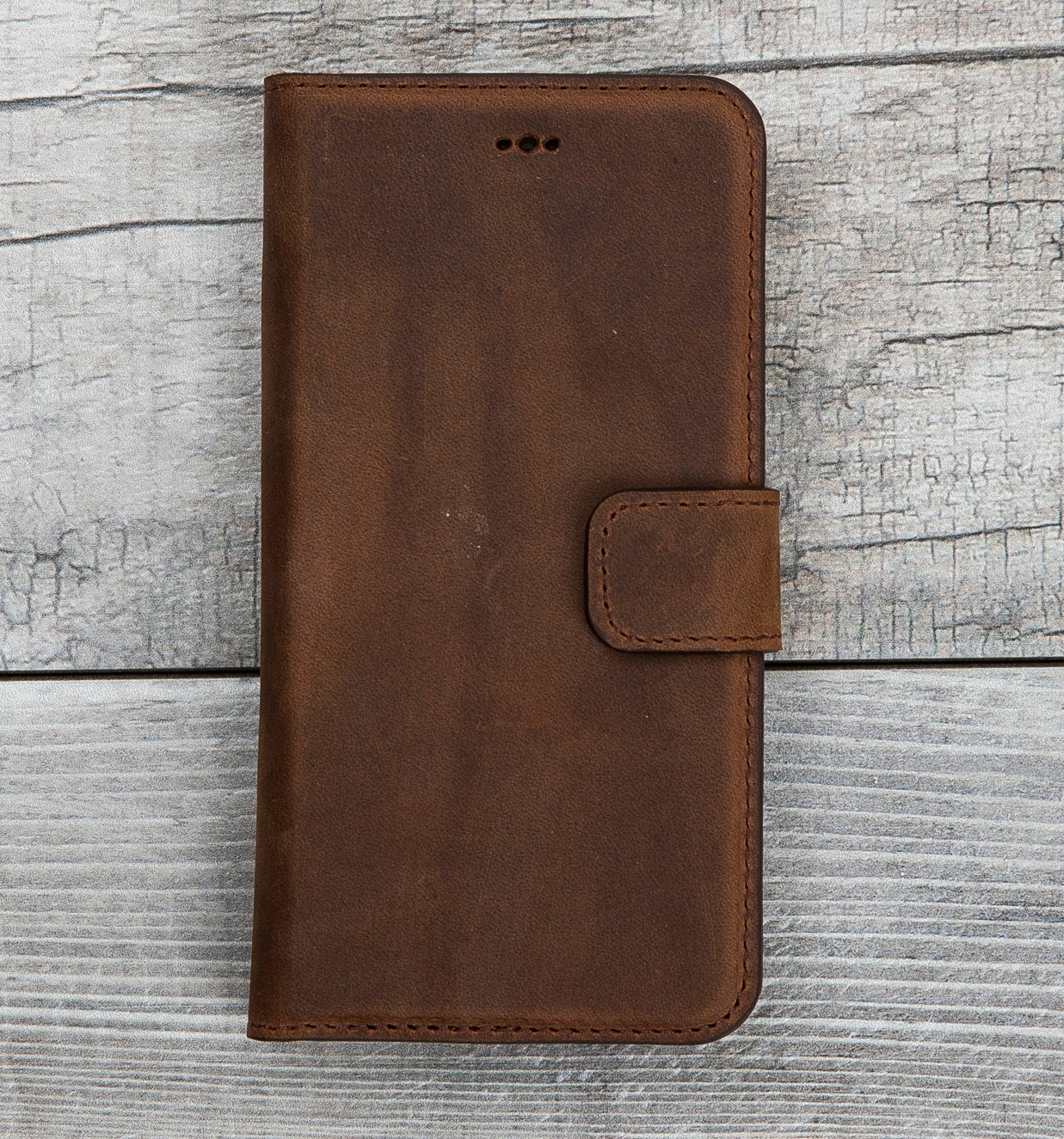 Antic Brown Leather Magnetic Case for iPhone SE-2/ 7 / 7 +/ 8 / 8 +
