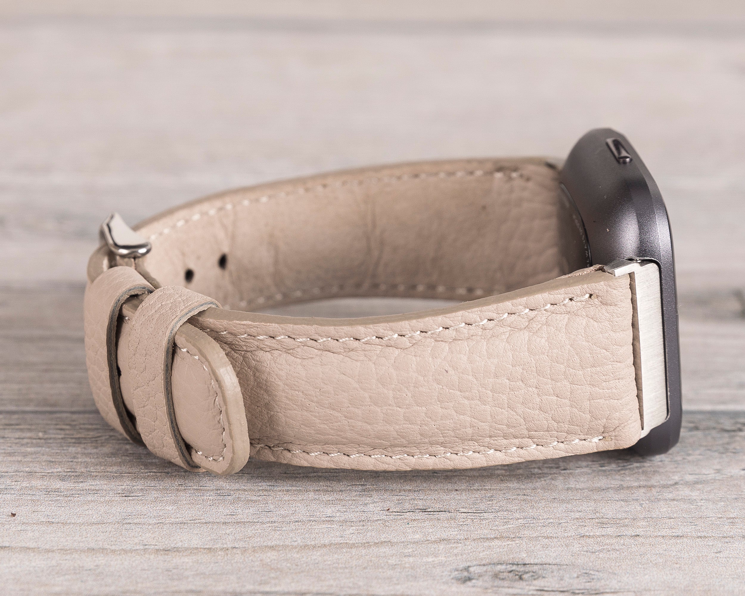 Beige Leather Classic Fitbit Watch Band