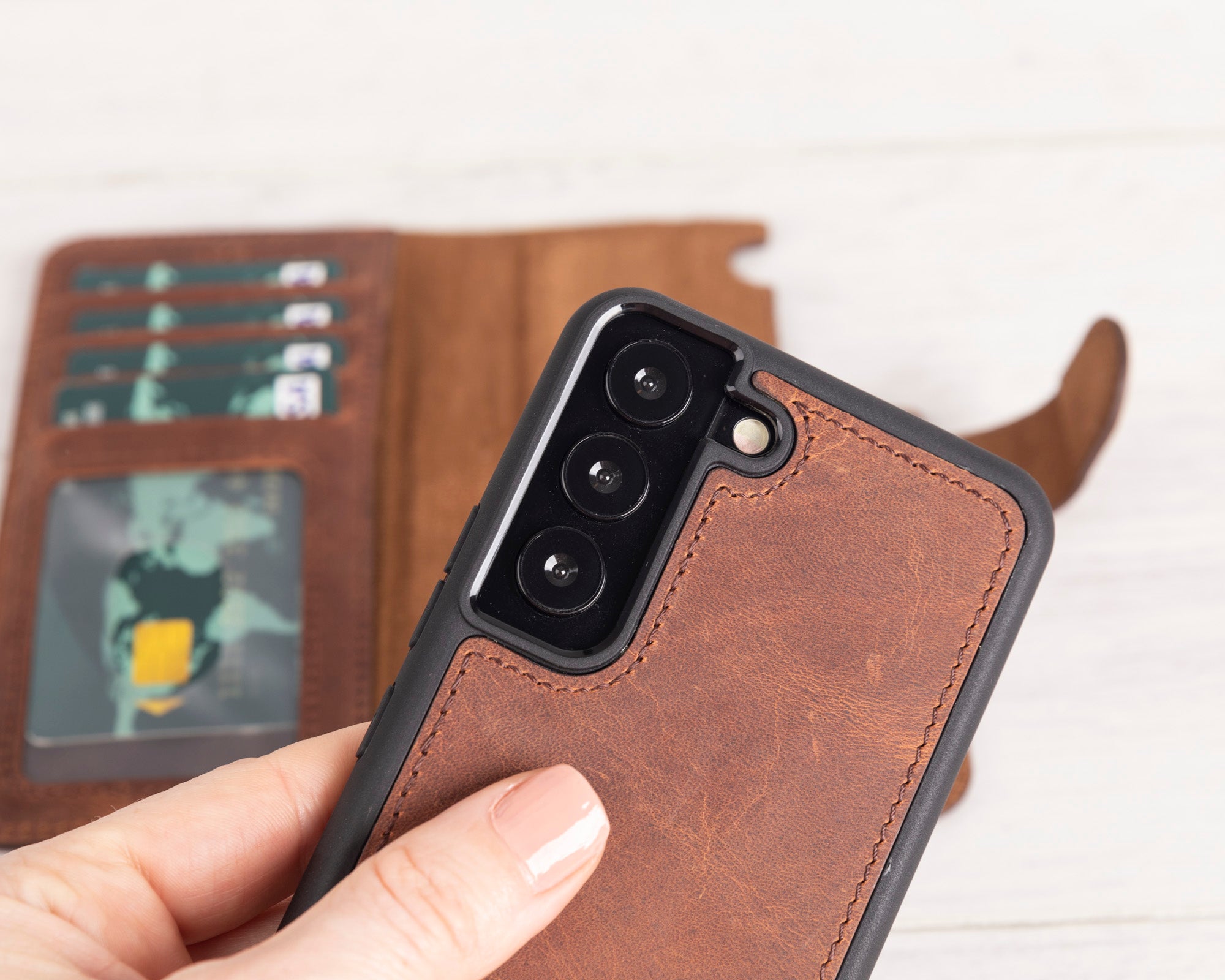 Distressed Brown Magnetic Leather Wallet Case for Galaxy S22 / S23 / S24