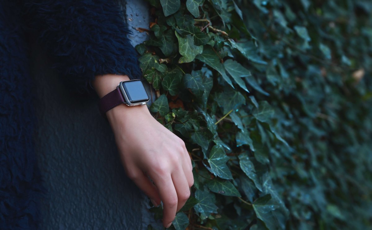A Masterclass in Texture: Discovering the Essential Types of Leather Watch Bands