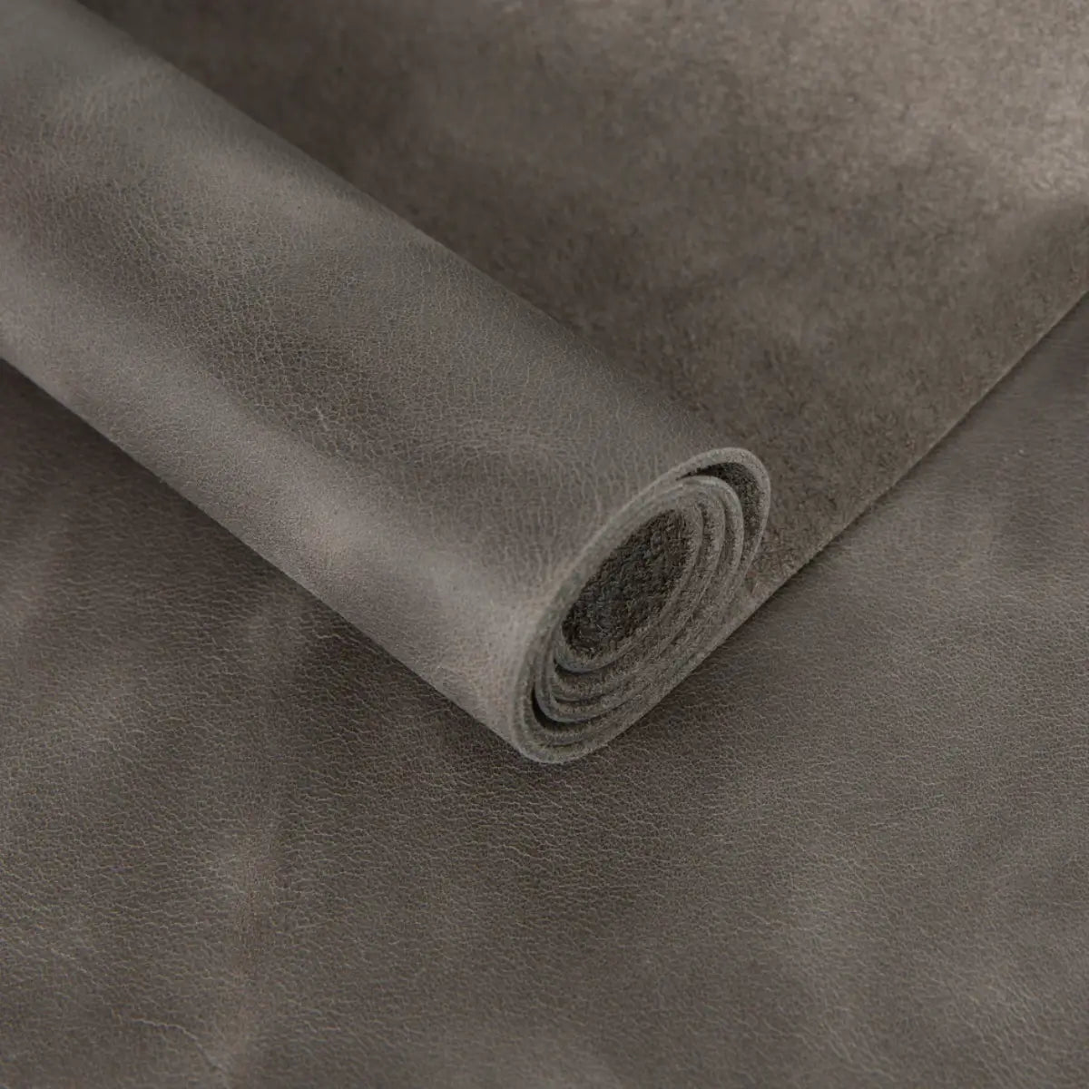 Burnished Gray Leather Wallet Case for iPhone 15