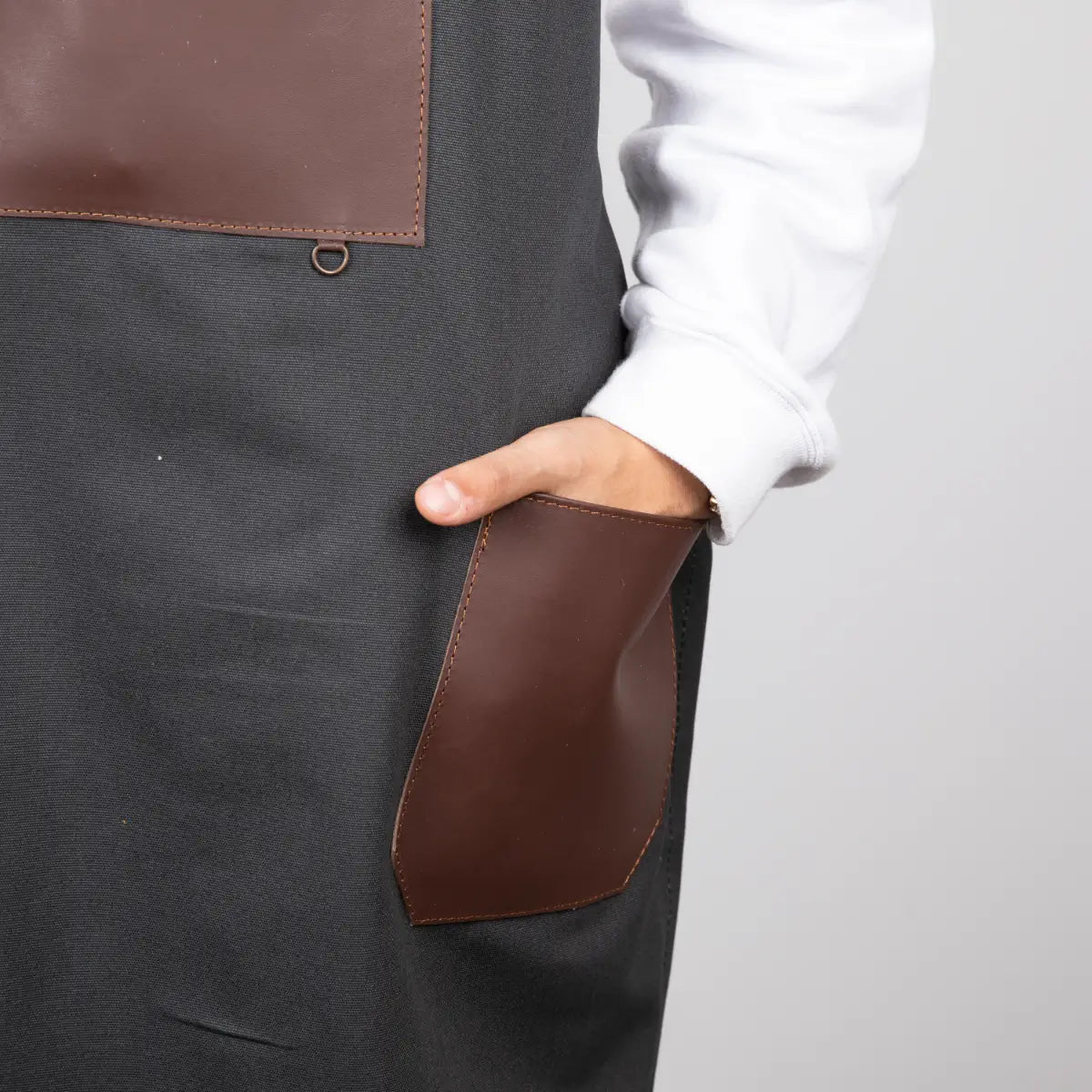 Leather Apron - Brown | O2 Leather