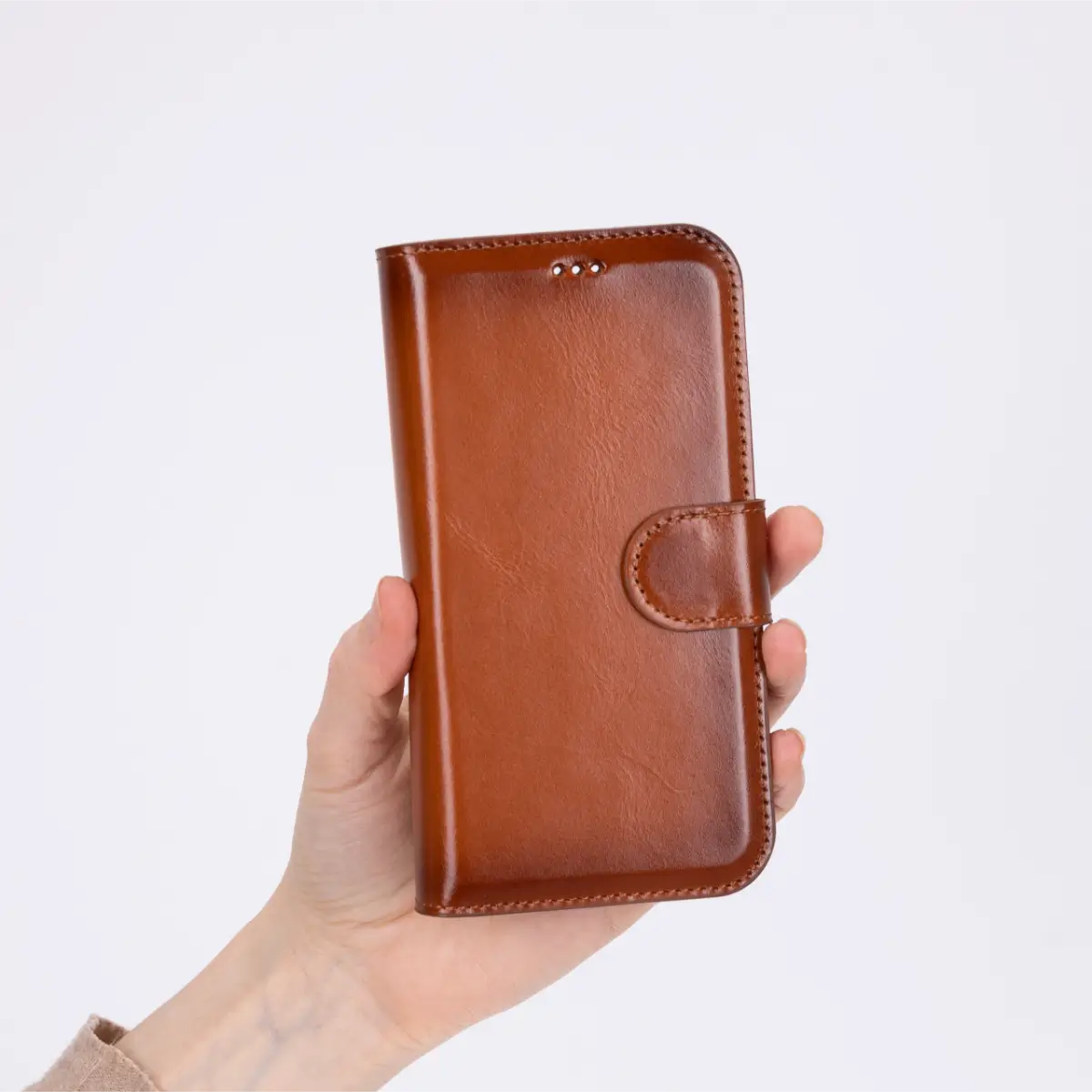 Leather Pixel 10 Pro Fold Folio Case, Burnished Tan