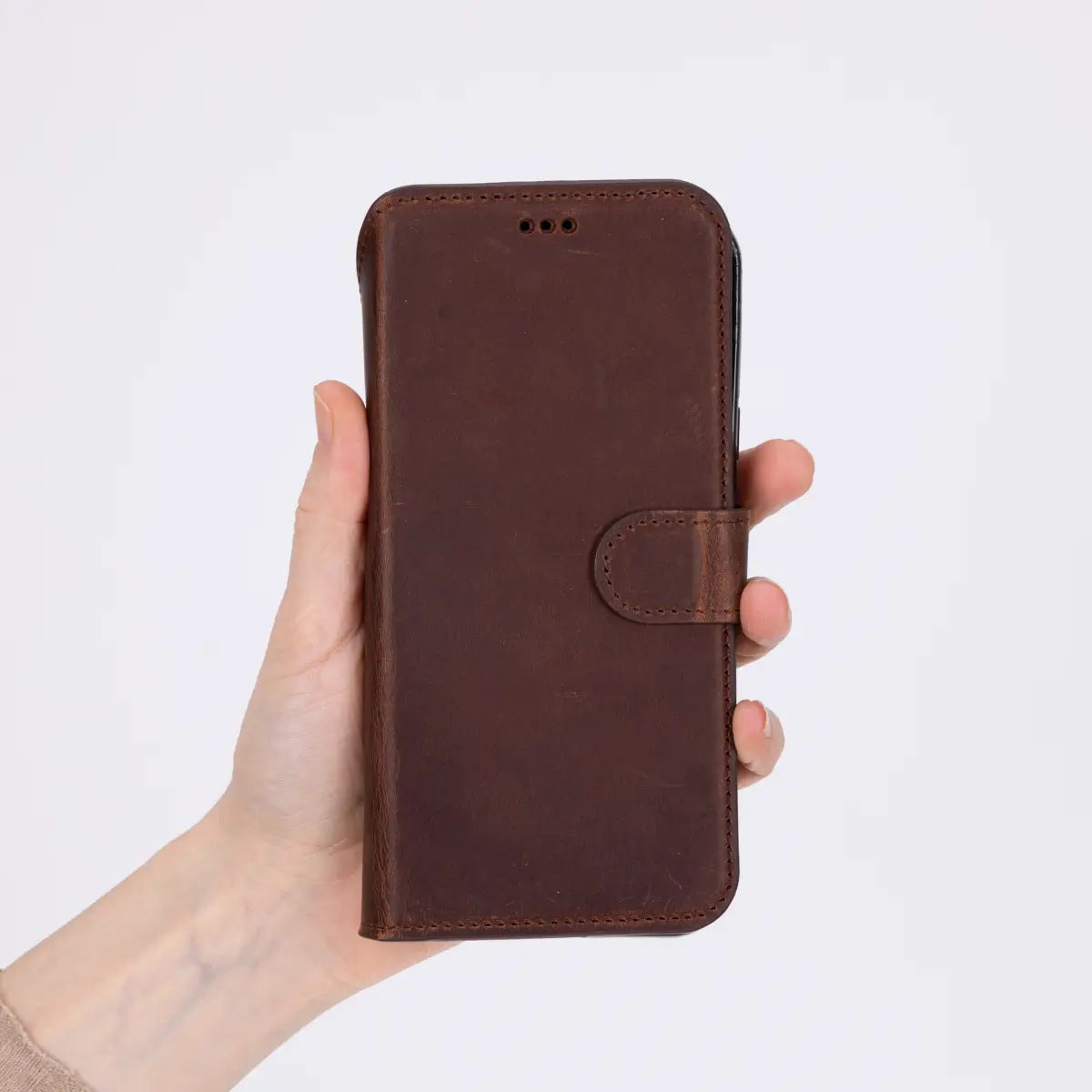 Leather Pixel 10 Pro XL Detachable Wallet Case, Distressed Brown