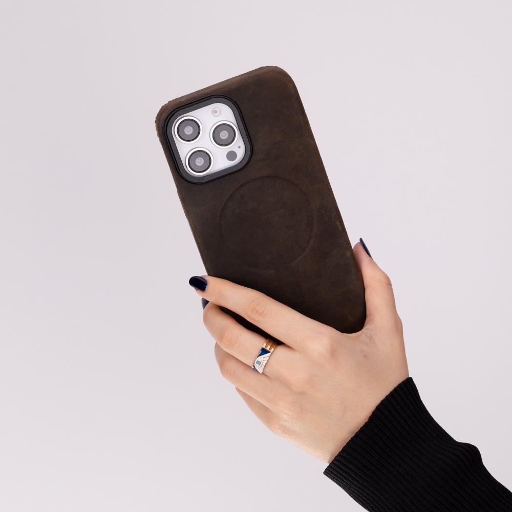 Rivo iPhone 16 Pro Max Dark Brown Leather Case