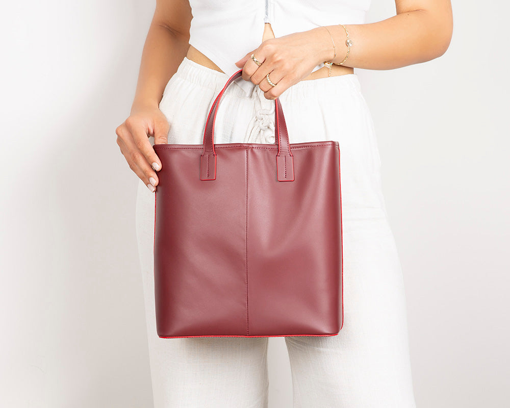 Valetto Leather Tote Bag – Bordeaux