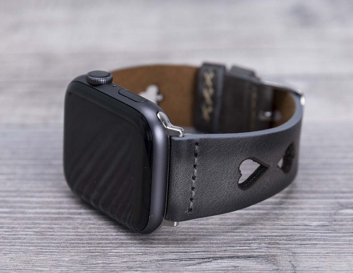 Burnished Gray Sport Band (Avesta)
